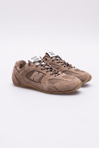 Miu Miu x New Balance 530 SL Sneakers Hazelnut