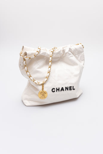 Chanel 22 Hobo Bag Small in White with Gold / Black