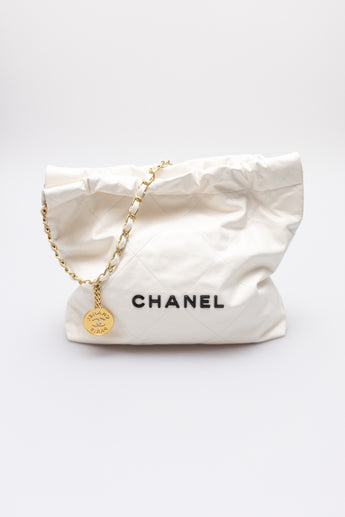 Chanel 22 Hobo Bag Small in White with Gold / Black
