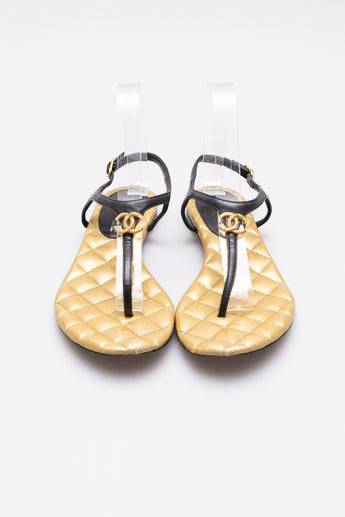 Chanel CC Sandals Gold/Black
