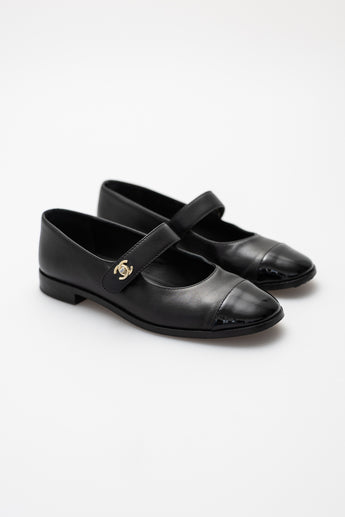 Chanel Mary Jane CC Flats 2024