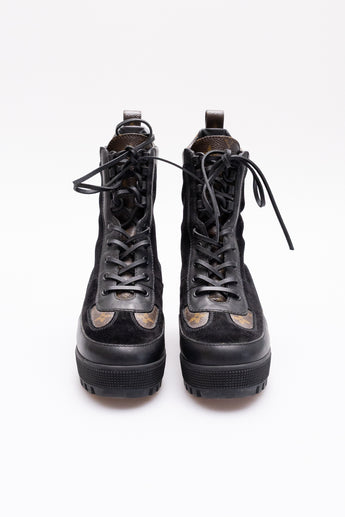 Louis Vuitton Laureate Desert Boots
