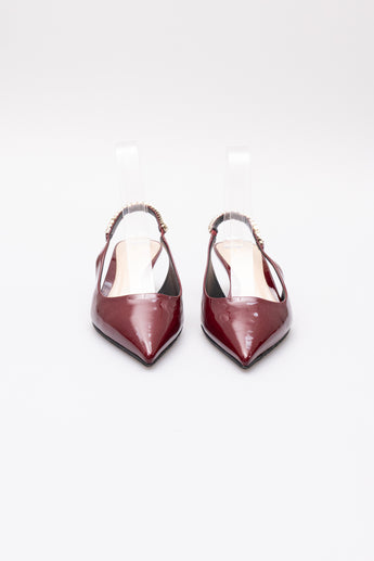 Gucci Signoria Slingback Pumps Patent Red