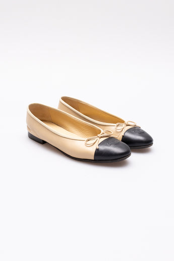 Chanel Ballet Flats Beige & Black