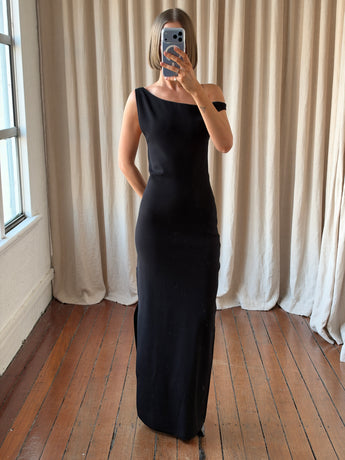 Henne Alina Dress Black