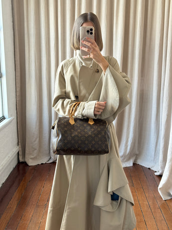 Louis Vuitton Monogram Canvas Speedy 30