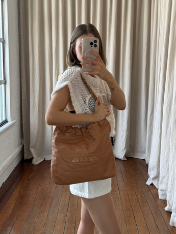 Chanel 22 Small Handbag Caramel