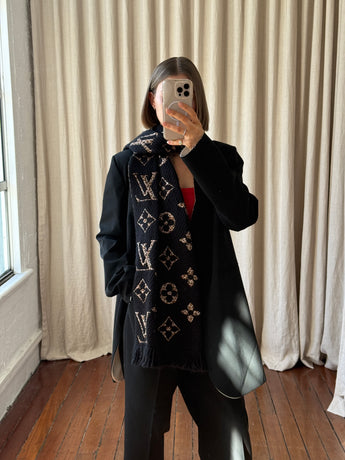Louis Vuitton Jungle Giant Monogram Scarf Black