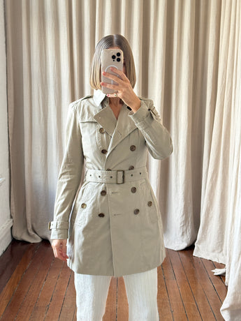 Burberry Reymoore Short Trench Coat